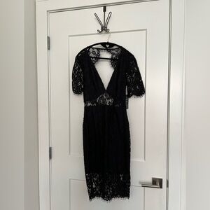 Lulus lace midi dress